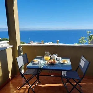 Vista Mare, Giardino, Posto Auto Appartamento Bergeggi